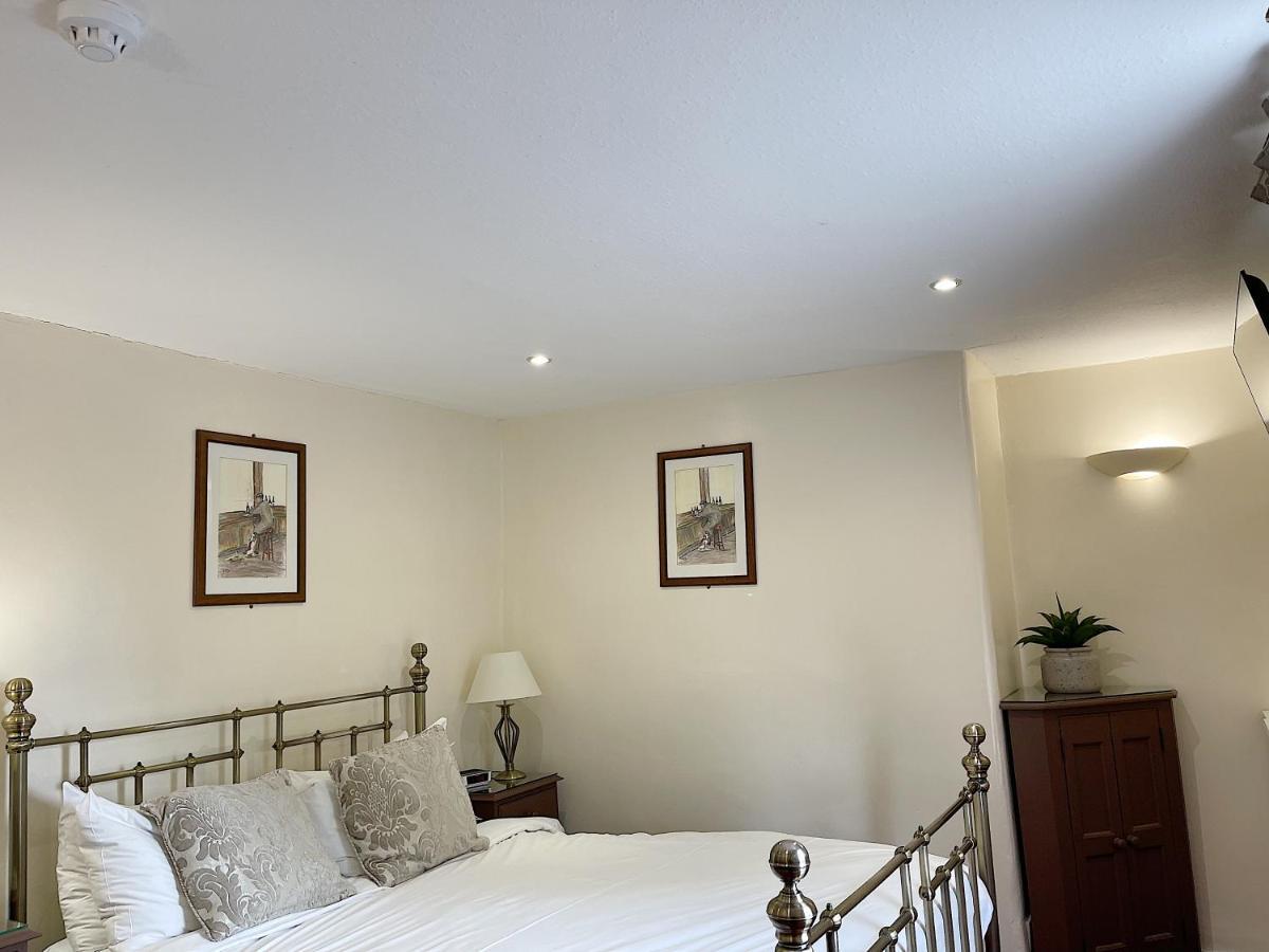 ดิ แองเกลอร์ อาร์ม Hotel อัล์นวิก ภายนอก รูปภาพ